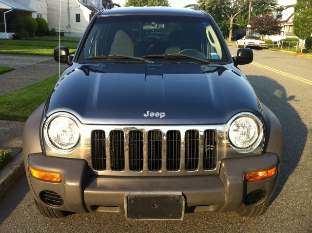 Jeep Liberty 2002 photo 1