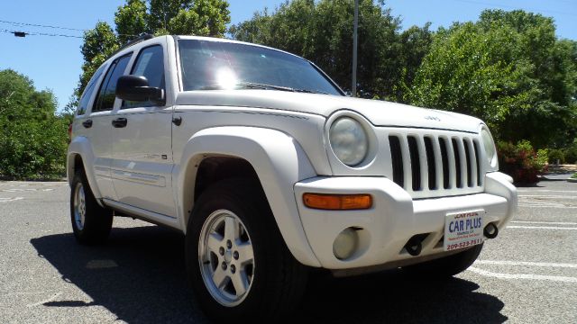 Jeep Liberty 2002 photo 2