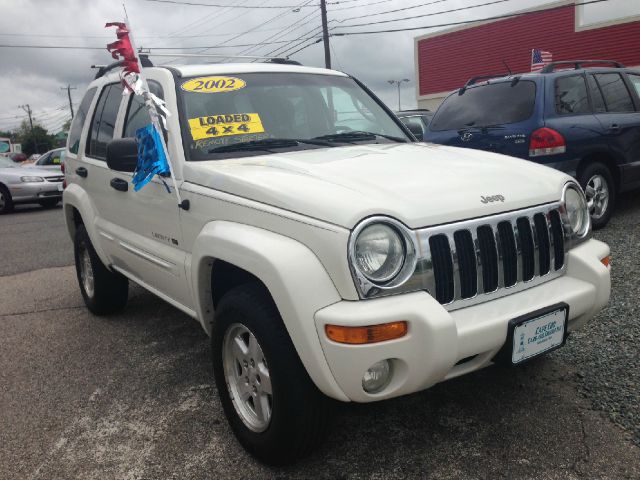 Jeep Liberty 2002 photo 4