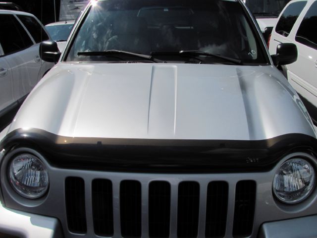 Jeep Liberty 2002 photo 2