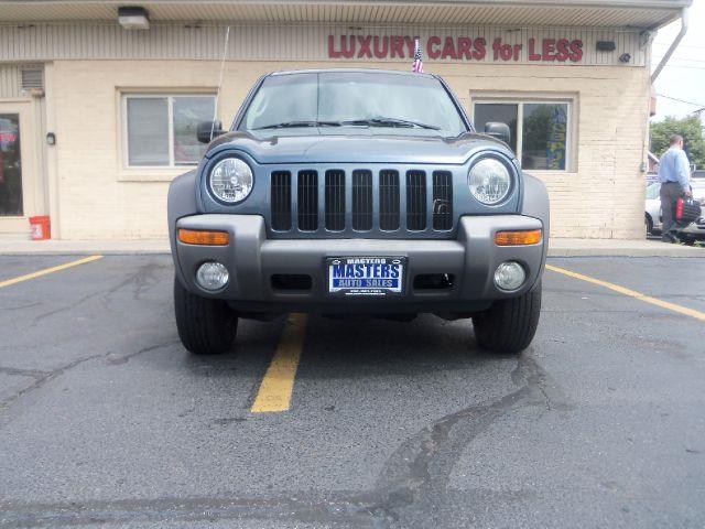 Jeep Liberty 2002 photo 4