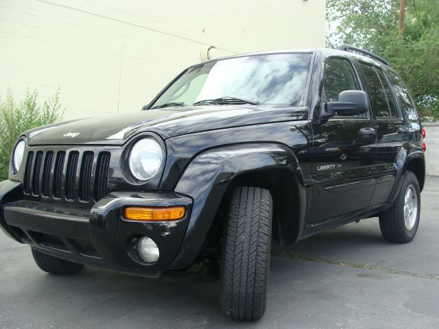 Jeep Liberty 2002 photo 2