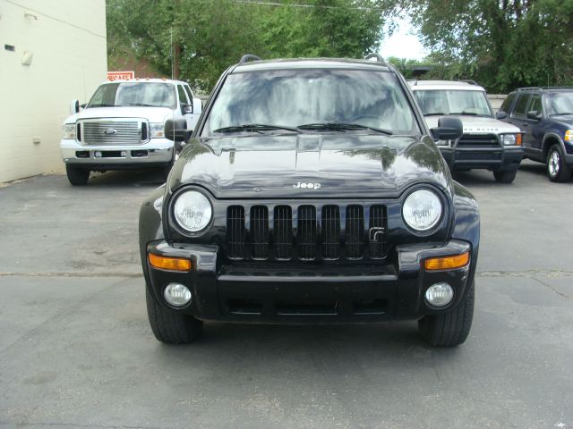 Jeep Liberty 2002 photo 1