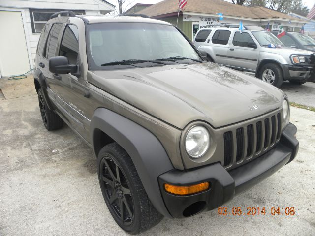 Jeep Liberty 2002 photo 1