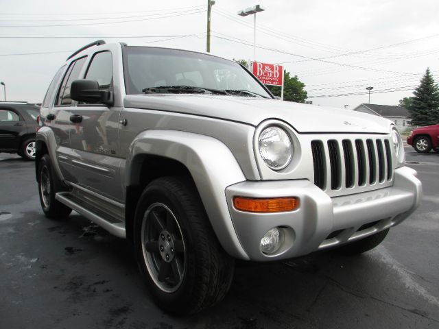 Jeep Liberty Super SUV