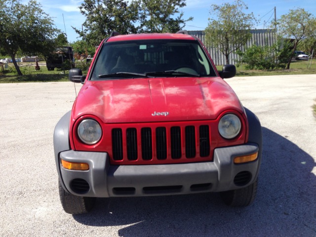 Jeep Liberty 2002 photo 4