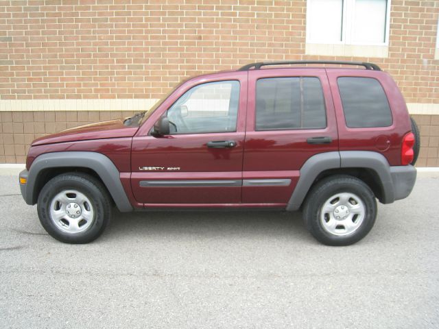 Jeep Liberty 2002 photo 12