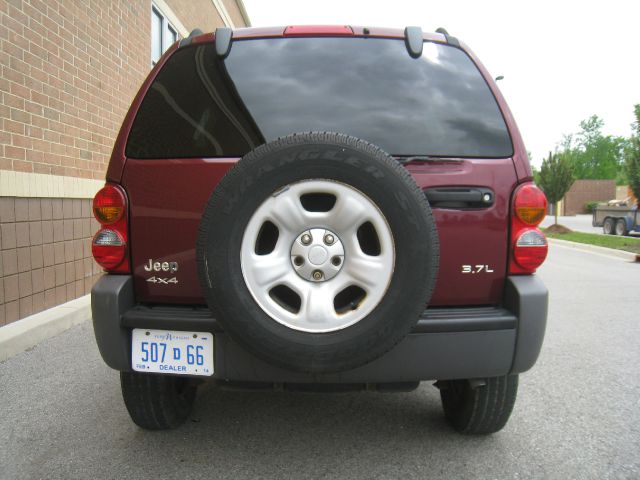 Jeep Liberty 2002 photo 18