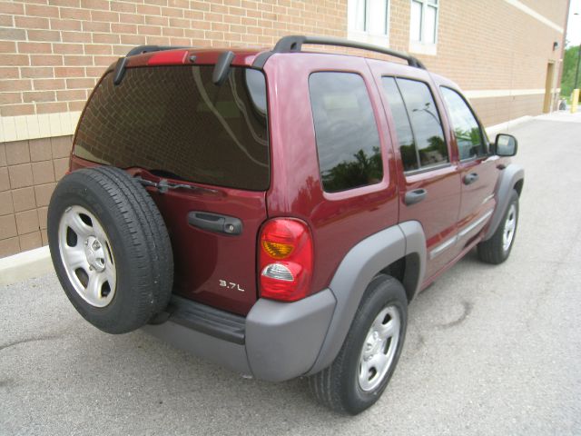 Jeep Liberty 2002 photo 36