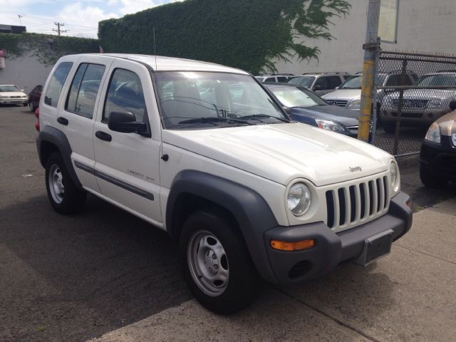 Jeep Liberty 2002 photo 3