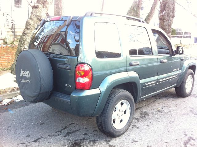 Jeep Liberty 2002 photo 2