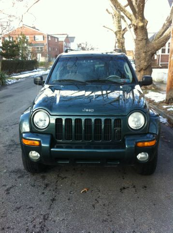 Jeep Liberty 2002 photo 4