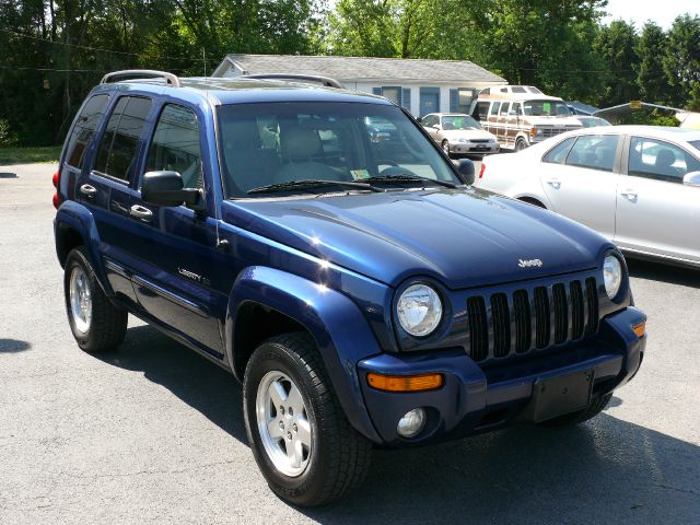 Jeep Liberty 2002 photo 4