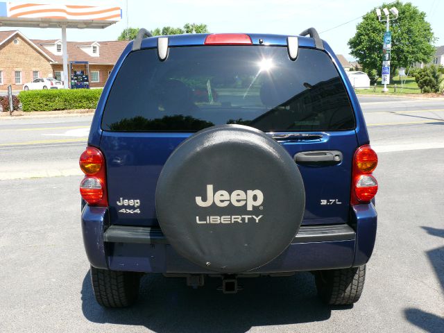 Jeep Liberty 2002 photo 7