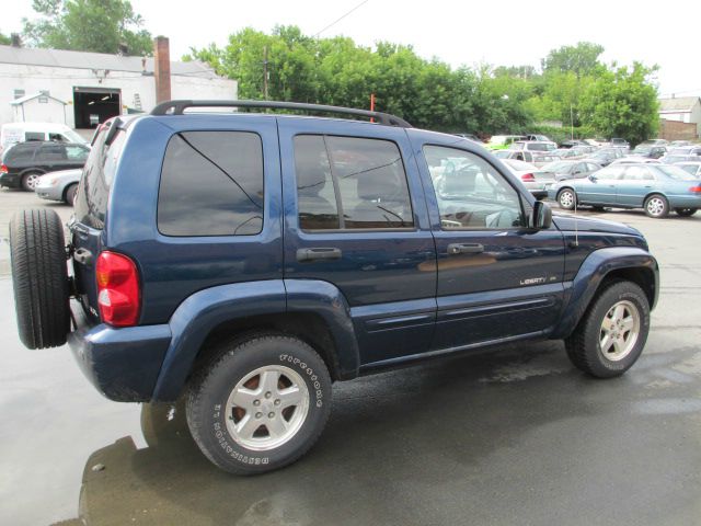 Jeep Liberty 2002 photo 3