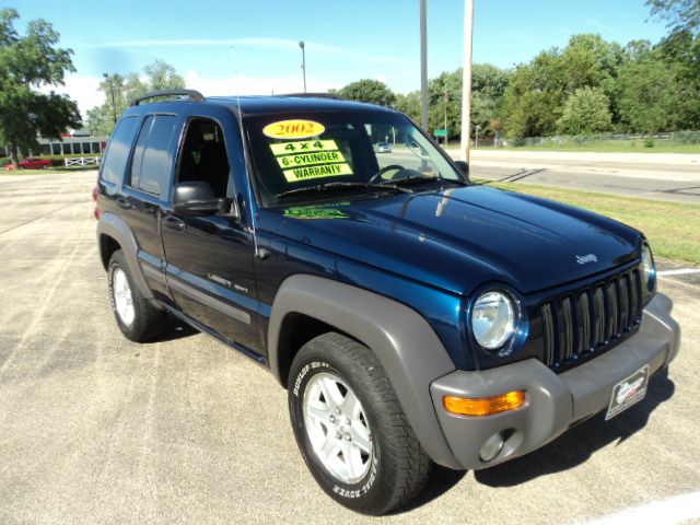 Jeep Liberty 2002 photo 2