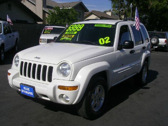 Jeep Liberty 2002 photo 4