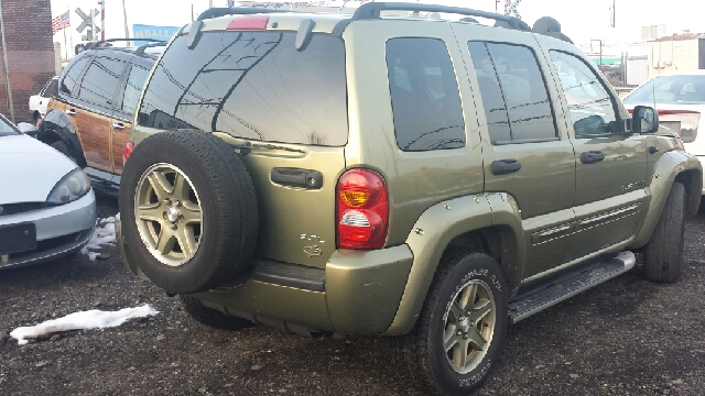 Jeep Liberty 2002 photo 2