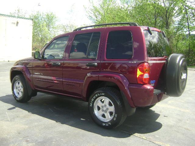 Jeep Liberty 2002 photo 1