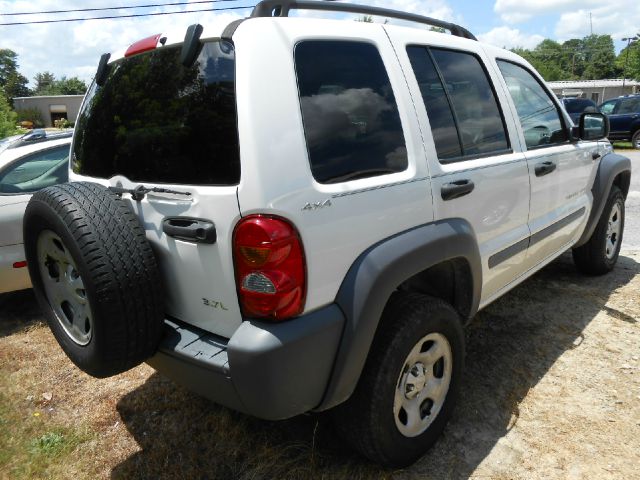 Jeep Liberty 2002 photo 2