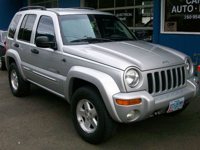 Jeep Liberty 2002 photo 4