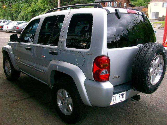 Jeep Liberty 2002 photo 7