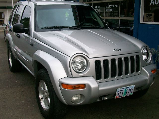 Jeep Liberty 2002 photo 9