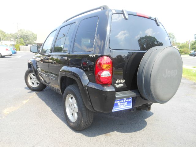 Jeep Liberty 2002 photo 1