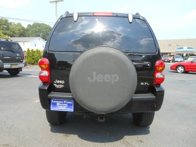 Jeep Liberty 2002 photo 3