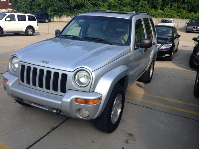 Jeep Liberty 2002 photo 3