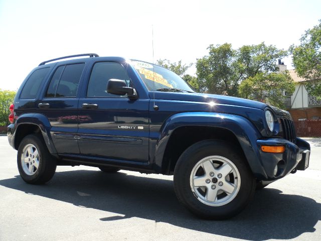 Jeep Liberty Super SUV