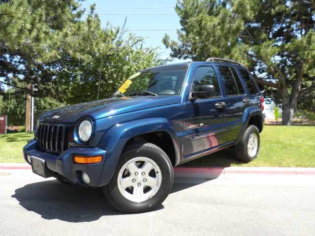 Jeep Liberty 2002 photo 1