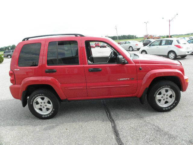 Jeep Liberty 2002 photo 4