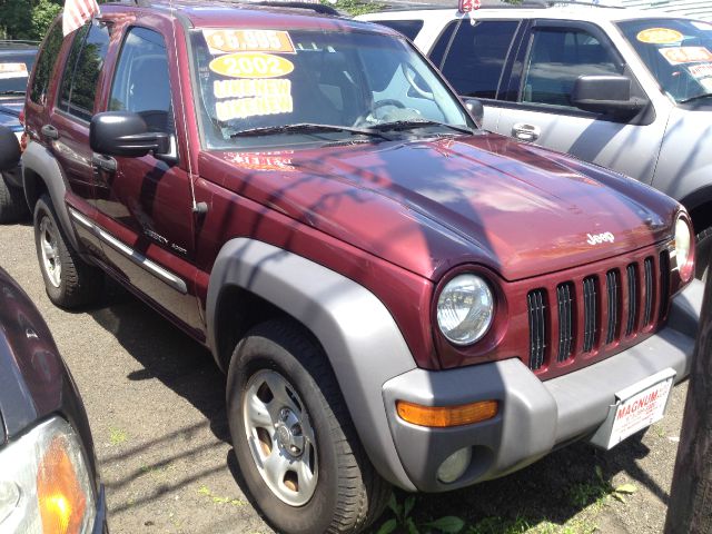 Jeep Liberty 2002 photo 2