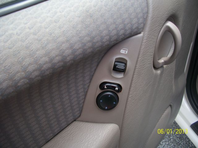 Jeep Liberty 2002 photo 35