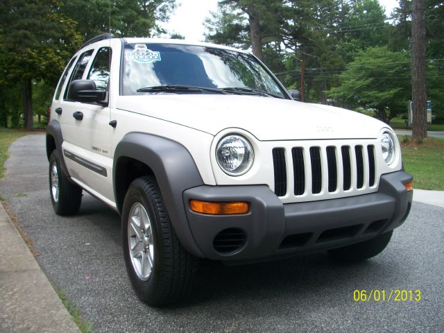 Jeep Liberty 2002 photo 6