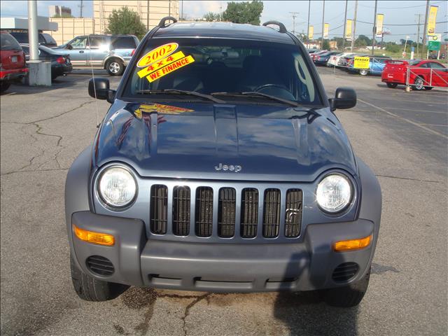 Jeep Liberty 2002 photo 3