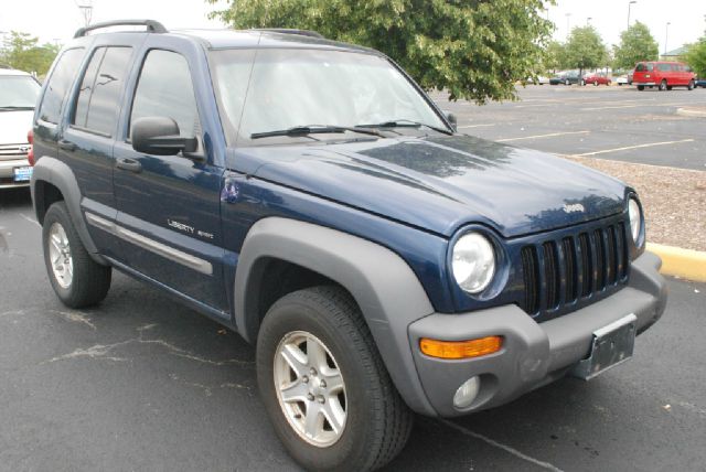 Jeep Liberty 2002 photo 3