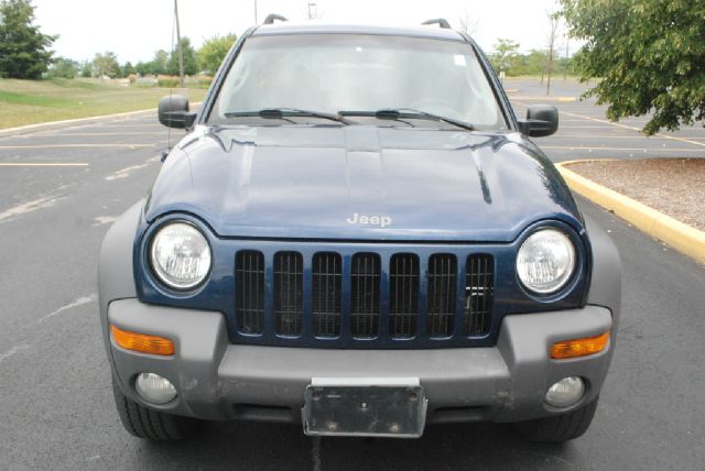 Jeep Liberty 2002 photo 4