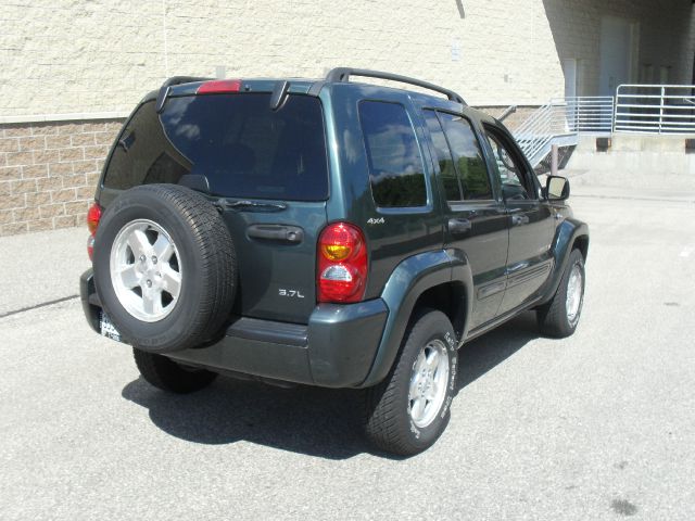 Jeep Liberty 2002 photo 3