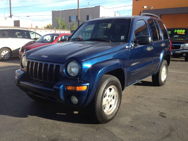 Jeep Liberty 2002 photo 2