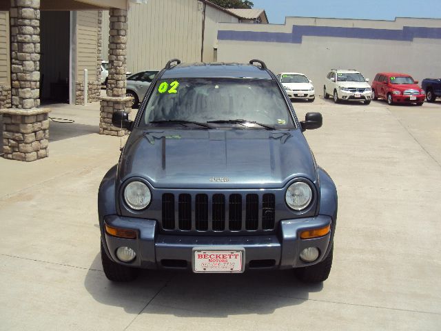 Jeep Liberty 2002 photo 1