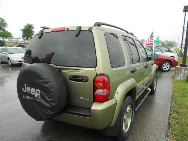 Jeep Liberty 2002 photo 2