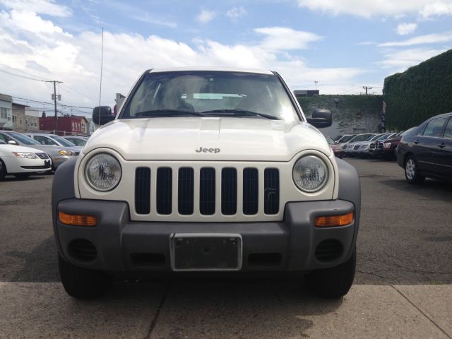 Jeep Liberty 2002 photo 1