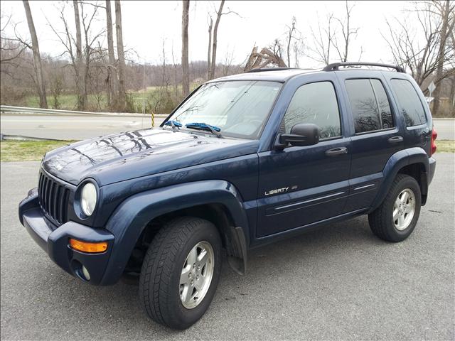 Jeep Liberty 2002 photo 2