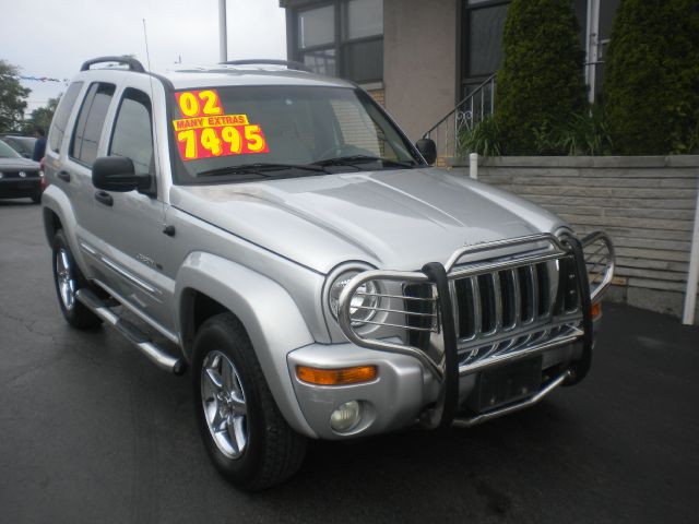 Jeep Liberty 2002 photo 12