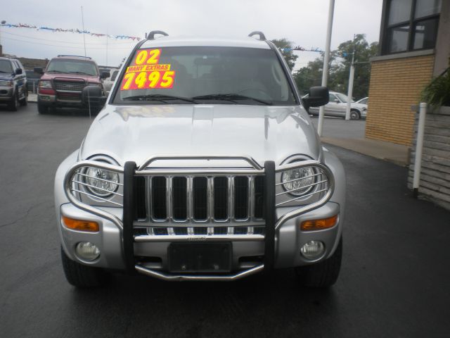 Jeep Liberty 2002 photo 2