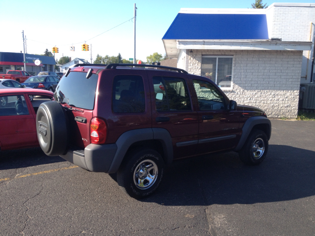 Jeep Liberty 2002 photo 2