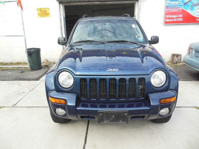 Jeep Liberty 2002 photo 3