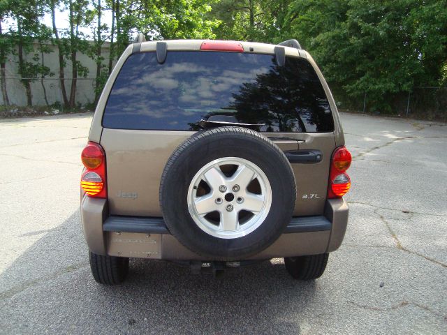 Jeep Liberty 2002 photo 13